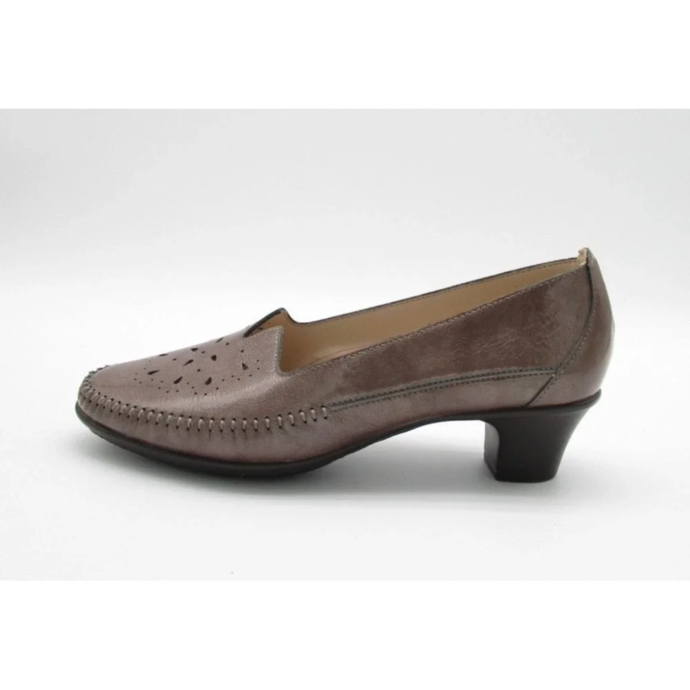 SAS Sonyo Patent Leather Slip On Pumps Perforated Cutout Shoes Womens 9M